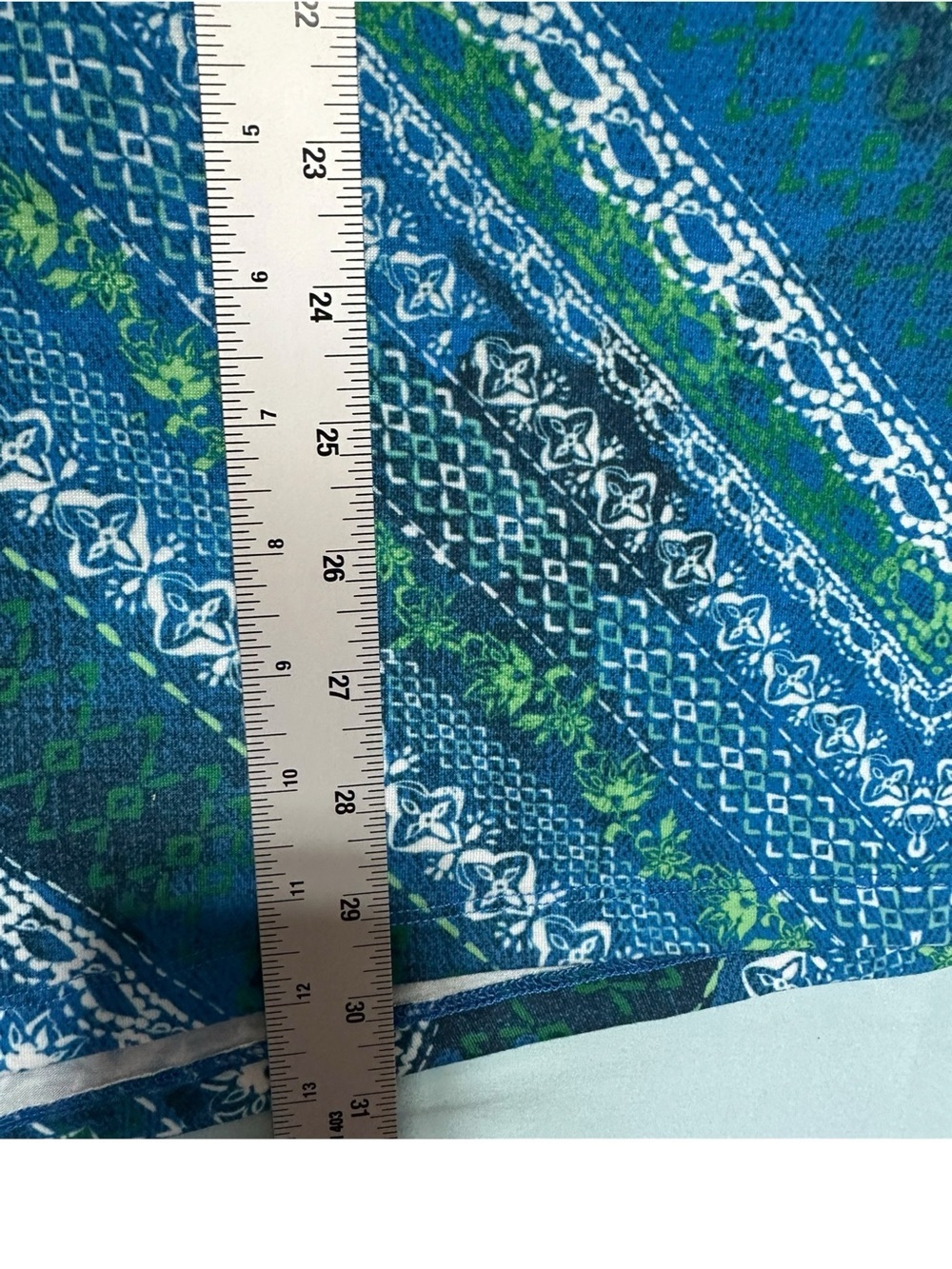 Catherines Blue Teal Patterned V-Neck Tunic 2X - Picture 7 of 8